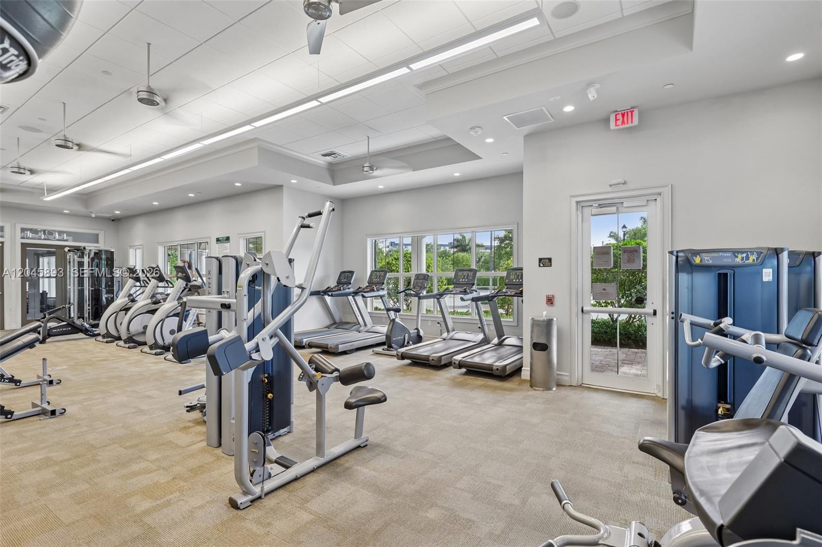 1636 3 / 3 1881 sq. ft. $ 2026-06-30 0 Photo