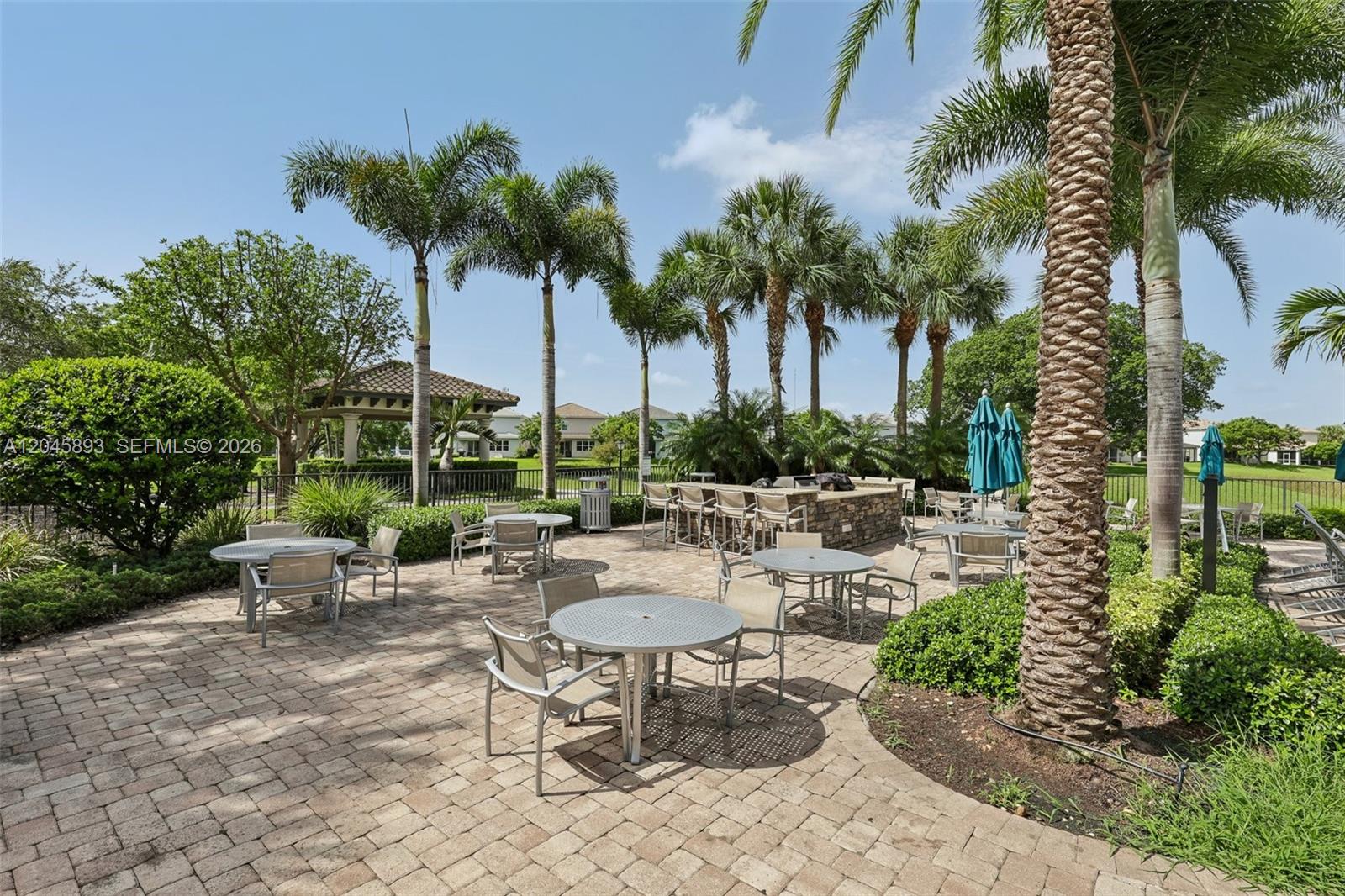 1636 3 / 3 1881 sq. ft. $ 2026-06-30 0 Photo