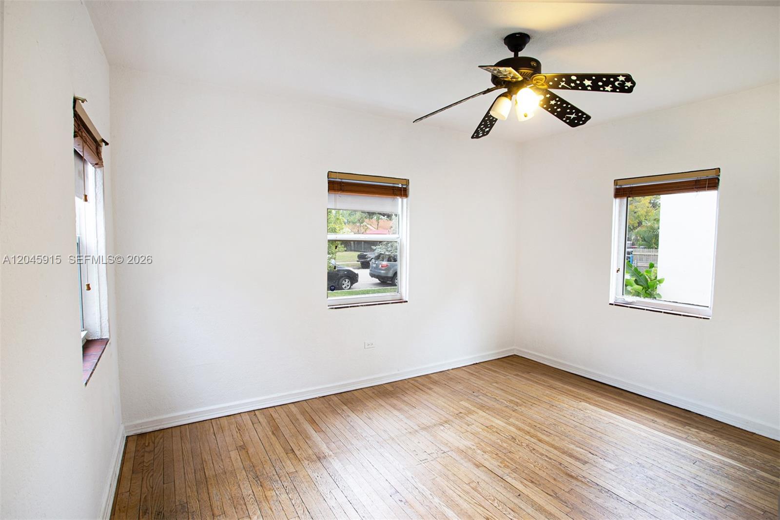   /   sq. ft. $ 2026-06-30 0 foto