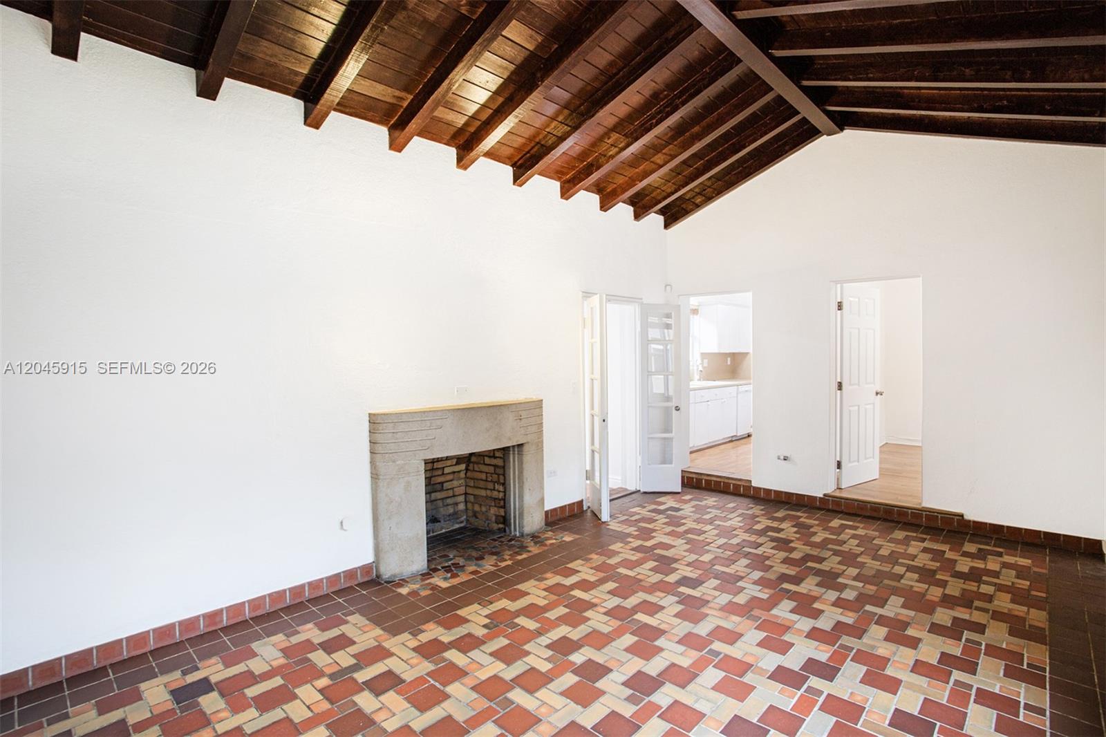   /   sq. ft. $ 2026-06-30 0 foto