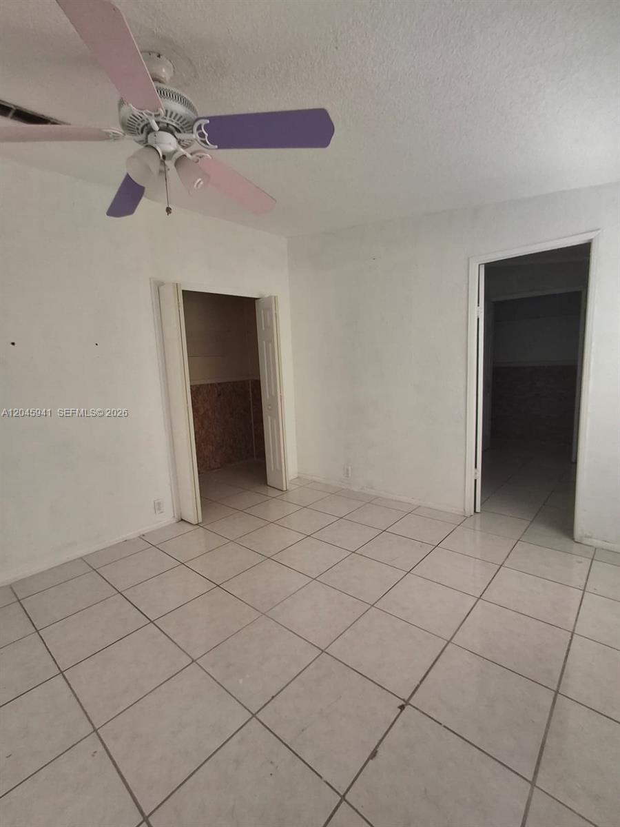 Ver detalles 3 / 2 1430 sq. ft. $ 2026-08-17 0 foto