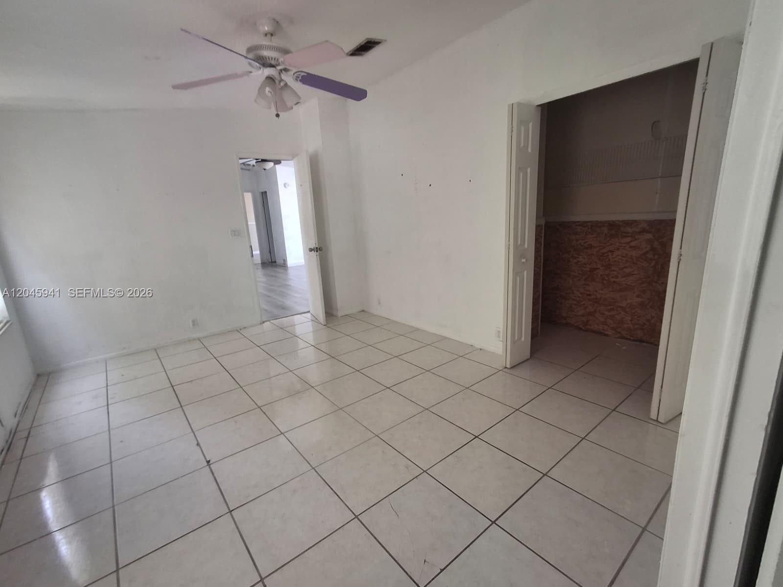 Ver detalles 3 / 2 1430 sq. ft. $ 2026-08-17 0 foto