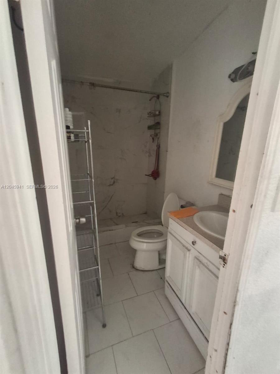 Ver detalles 3 / 2 1430 sq. ft. $ 2026-08-17 0 foto
