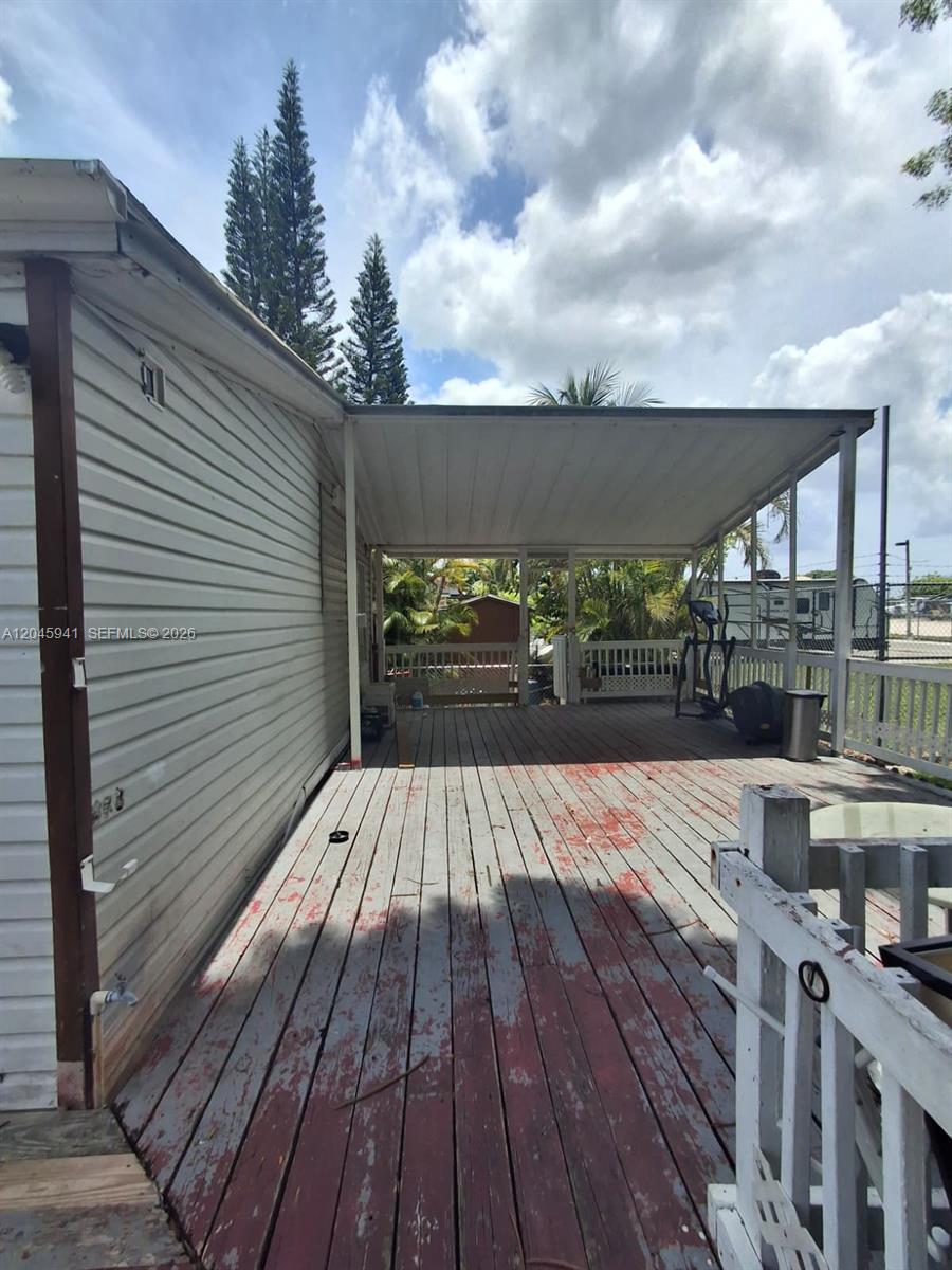 Ver detalles 3 / 2 1430 sq. ft. $ 2026-08-17 0 foto