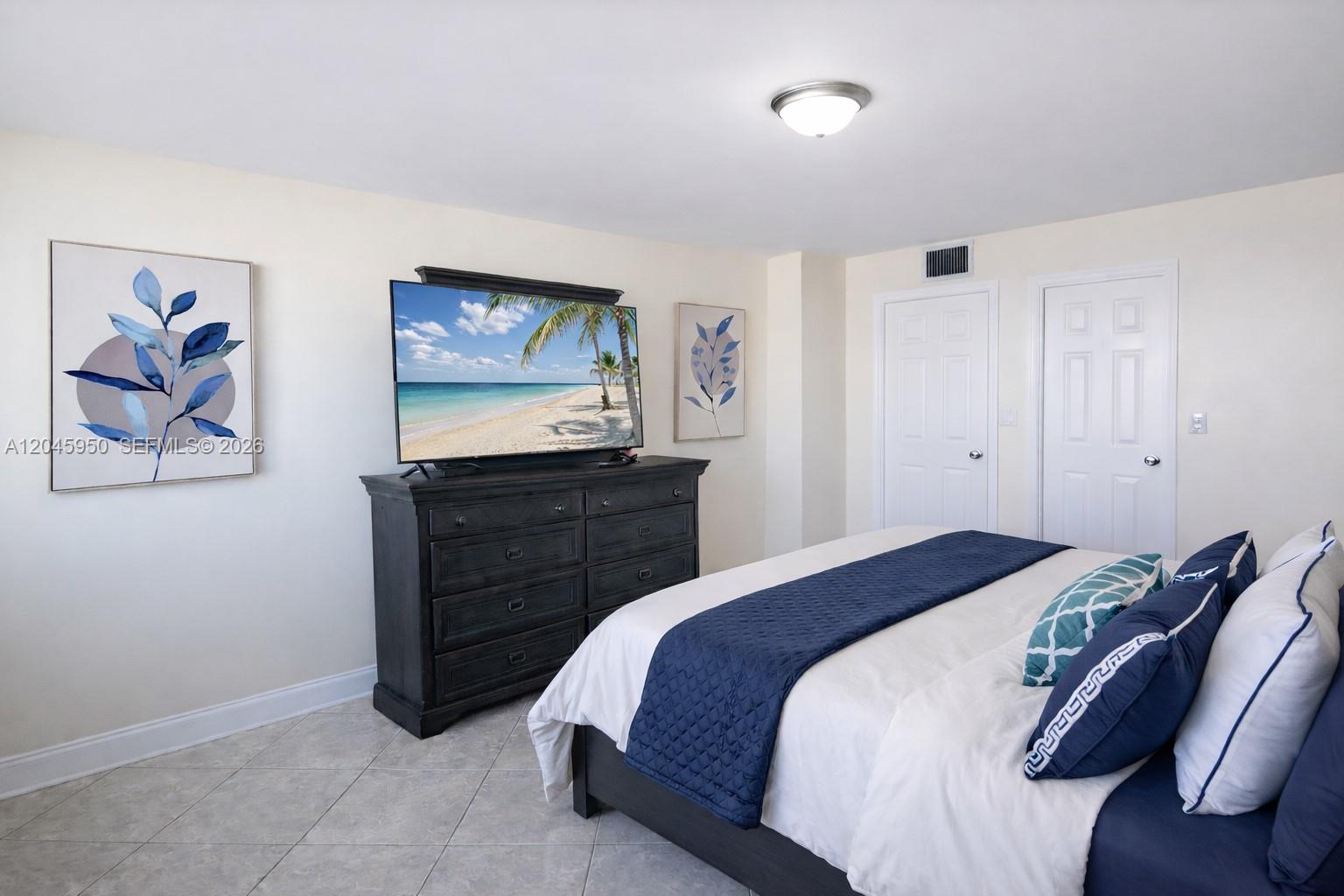 Photo of 2101 Ocean Dr  #606, Hollywood, Florida, 33019 - 