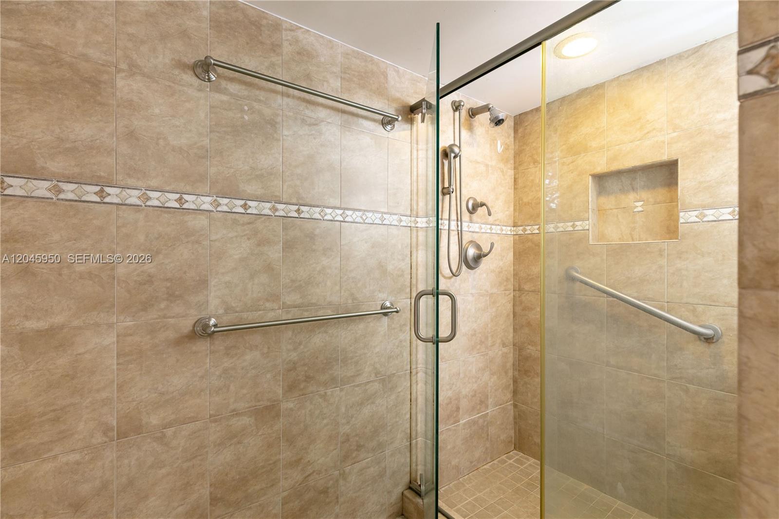 Photo of 2101 Ocean Dr  #606, Hollywood, Florida, 33019 - 