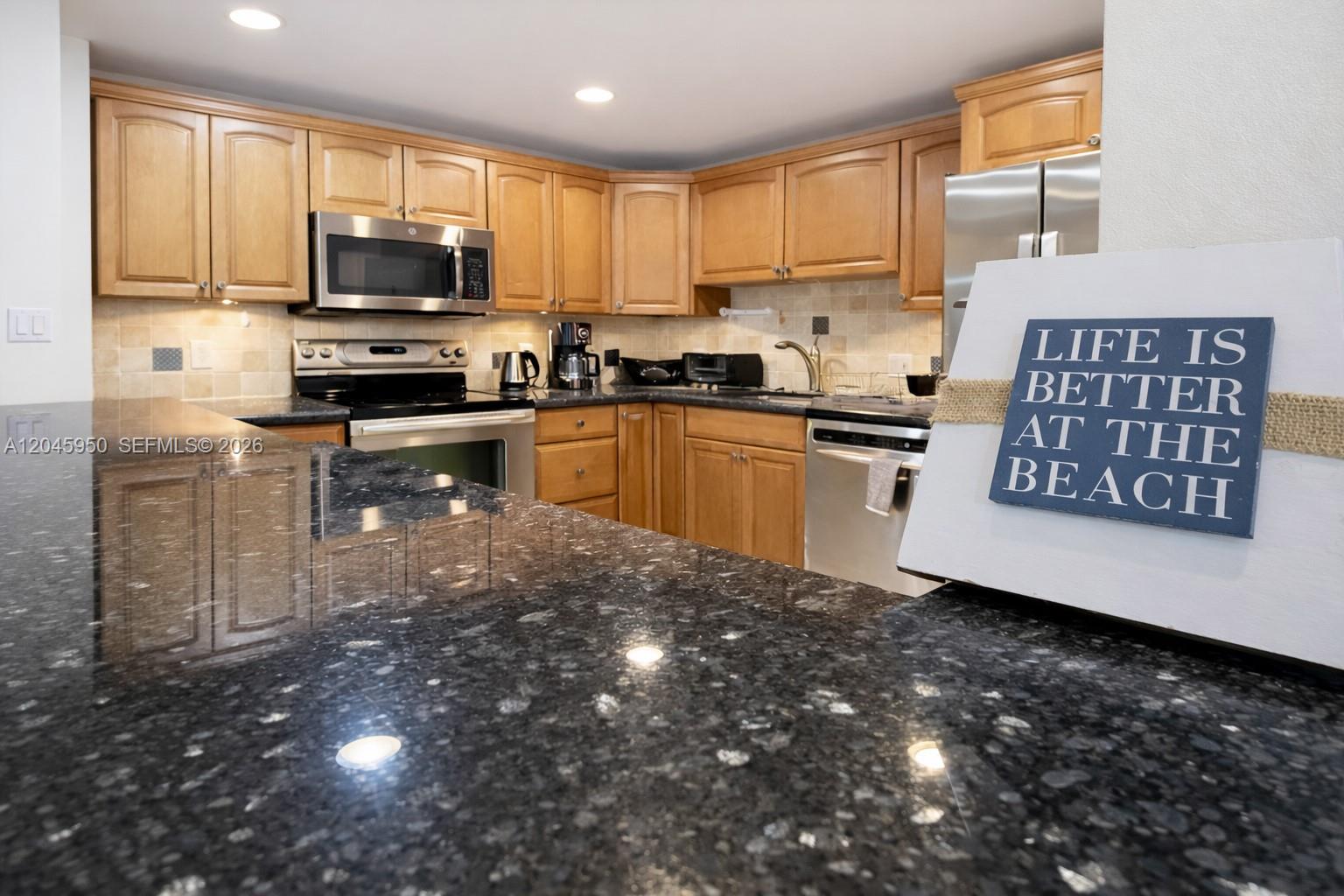 Photo of 2101 Ocean Dr  #606, Hollywood, Florida, 33019 - 