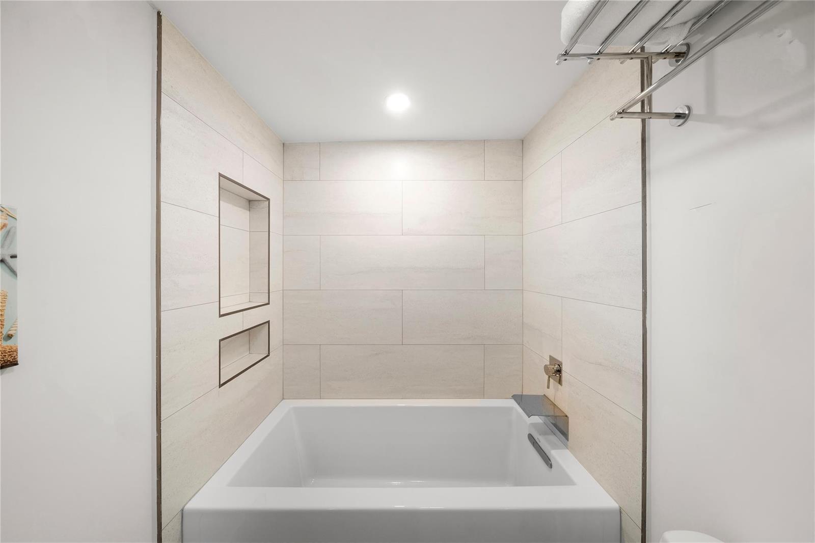 Photo of 1201 Ocean #1607n, Hollywood, Florida, 33019 - Photo 23