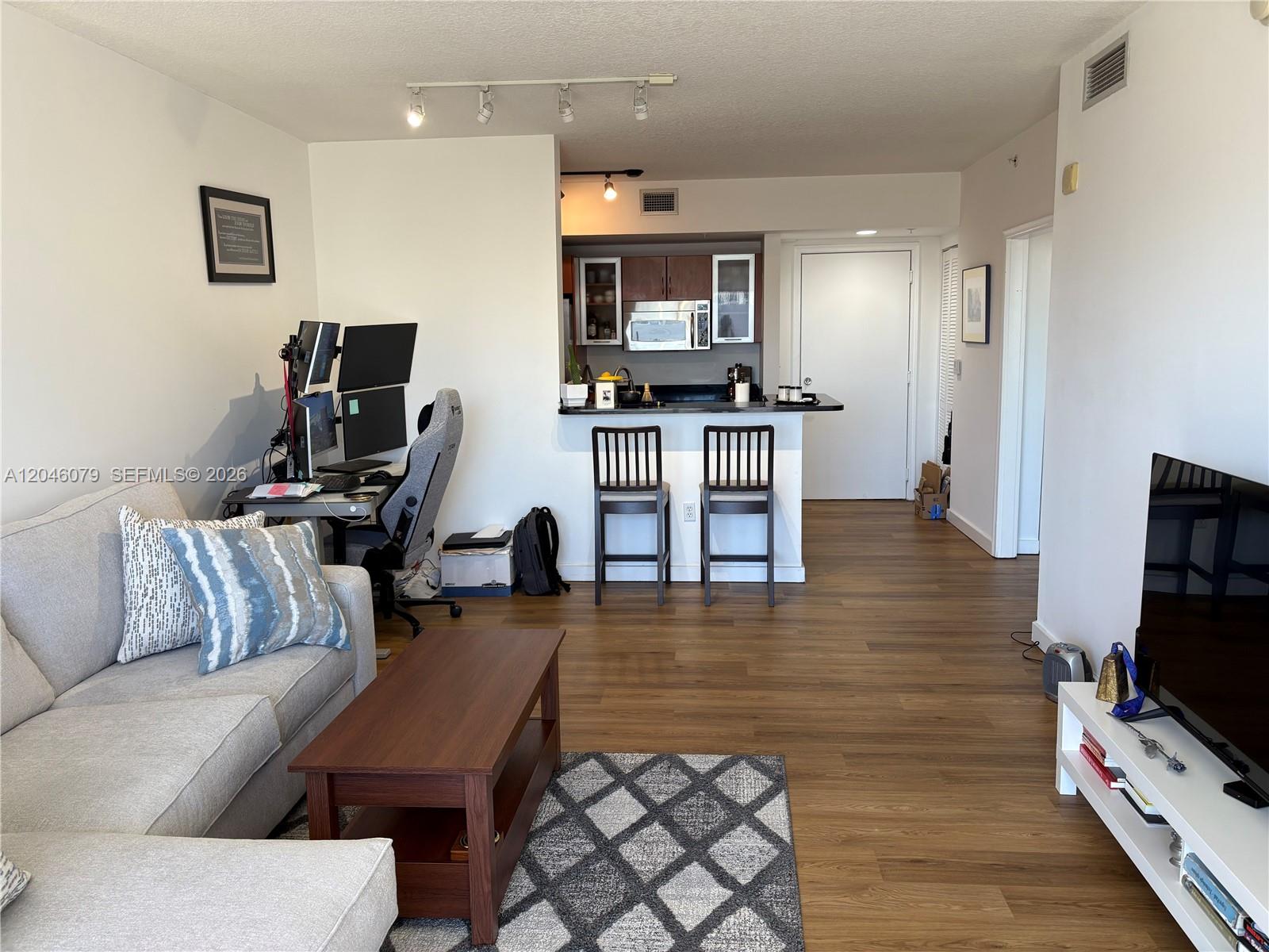 Photo of 18800 29 Ave #807, Aventura, Florida, 33180 -