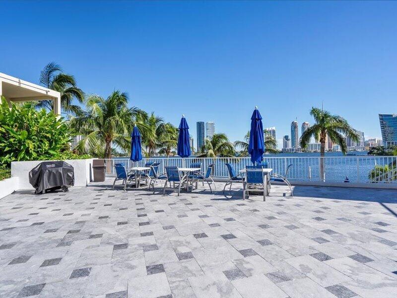 Photo of 3370 Hidden Bay  #2409, Aventura, Florida, 33180 - 51-3370 Hidden Bay Dr #2409_051