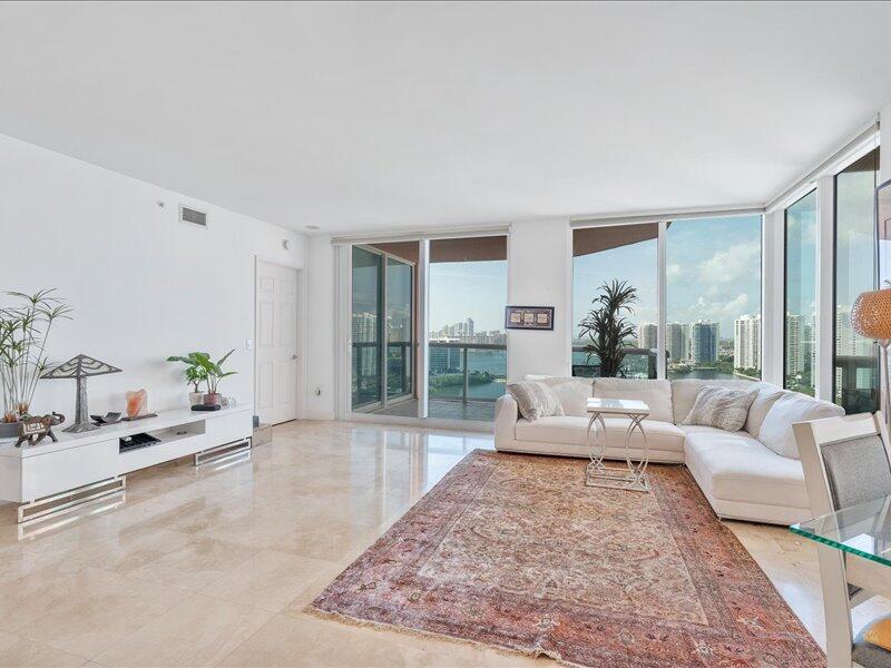 Photo of 3370 Hidden Bay  #2409, Aventura, Florida, 33180 - 04-3370 Hidden Bay Dr #2409_004