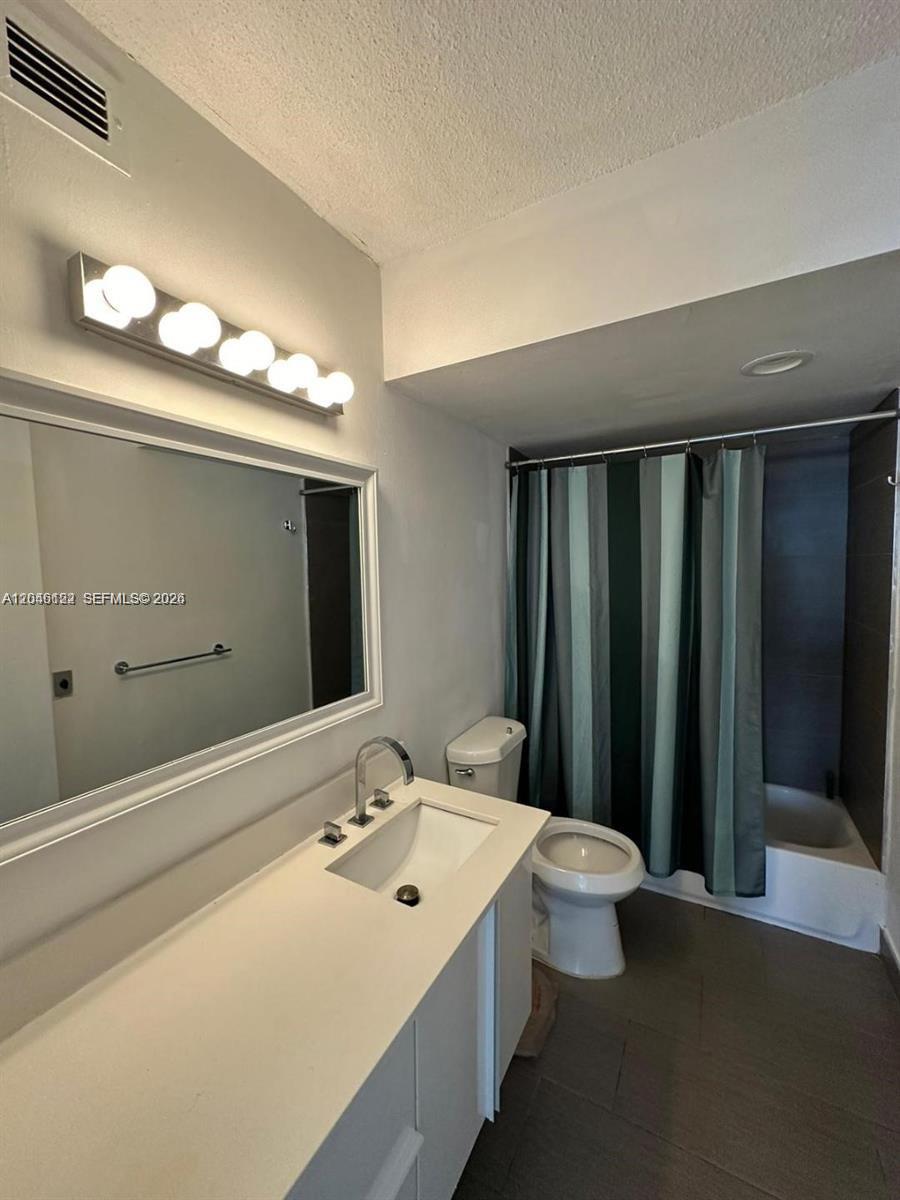 Photo of 1801 Ocean Dr  #333, Hallandale Beach, Florida, 33009 - 