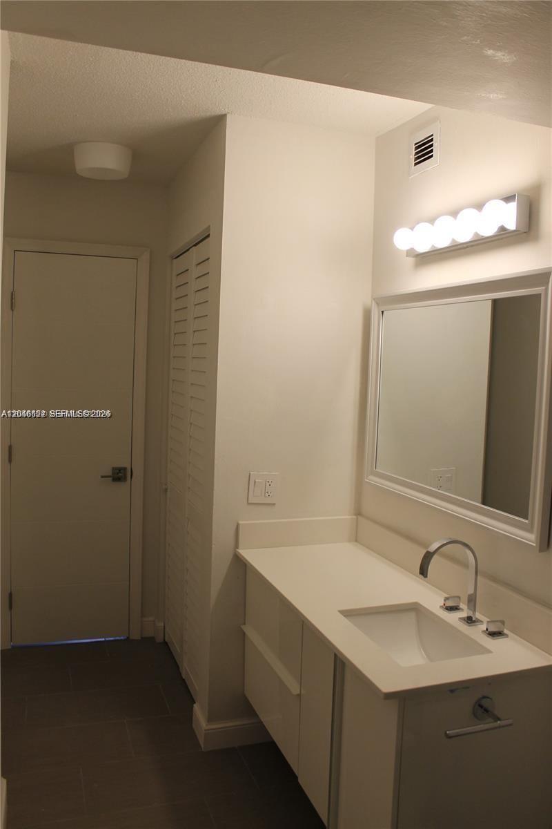 Photo of 1801 Ocean Dr  #333, Hallandale Beach, Florida, 33009 - 