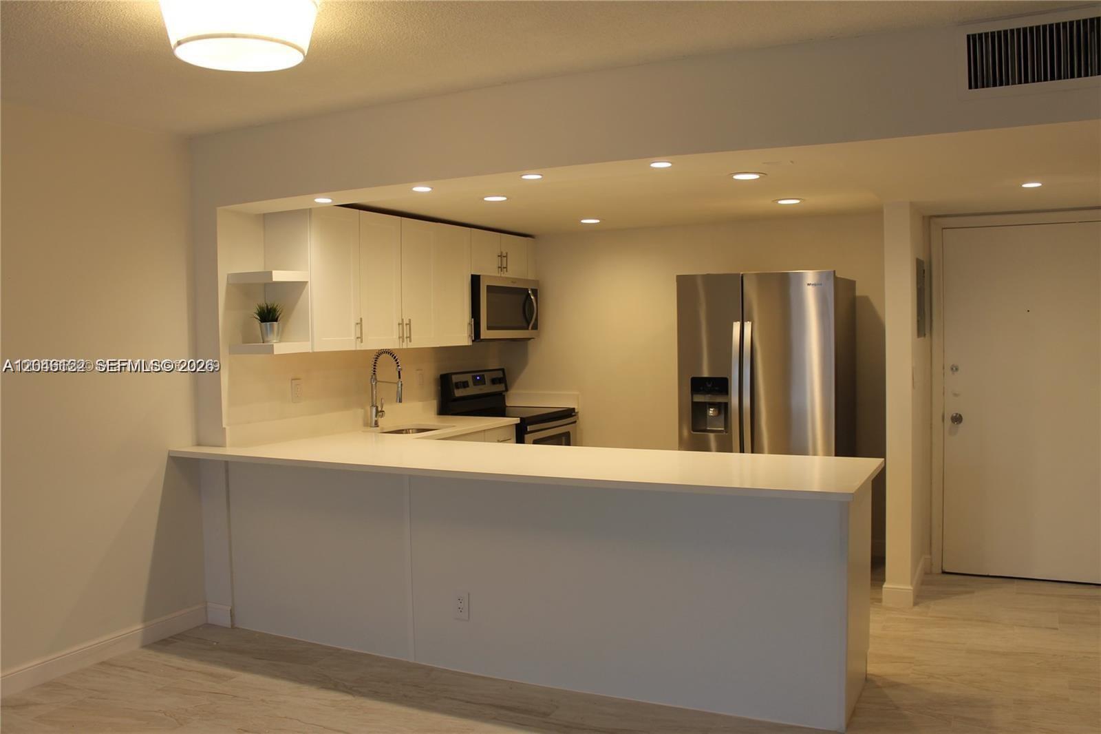 Photo of 1801 Ocean Dr  #333, Hallandale Beach, Florida, 33009 - 