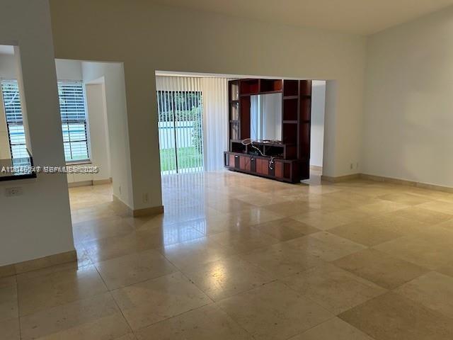 Photo of 21220 Harbor Way  (21220), Aventura, Florida, 33180 - 