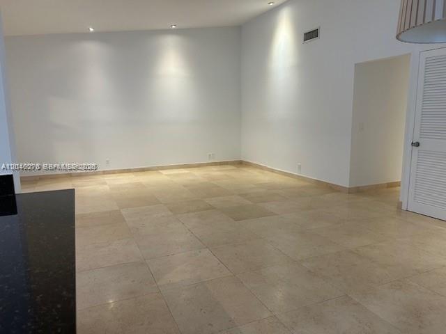 Photo of 21220 Harbor Way  (21220), Aventura, Florida, 33180 - 