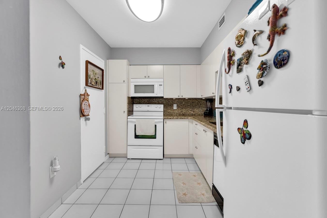 See details 14C 1 / 1 798 sq. ft. $ 2026-07-01 0 Photo