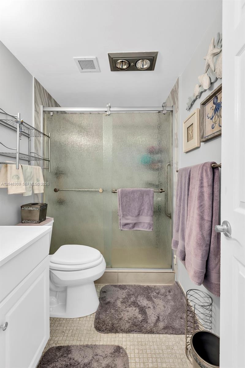 See details 14C 1 / 1 798 sq. ft. $ 2026-07-01 0 Photo