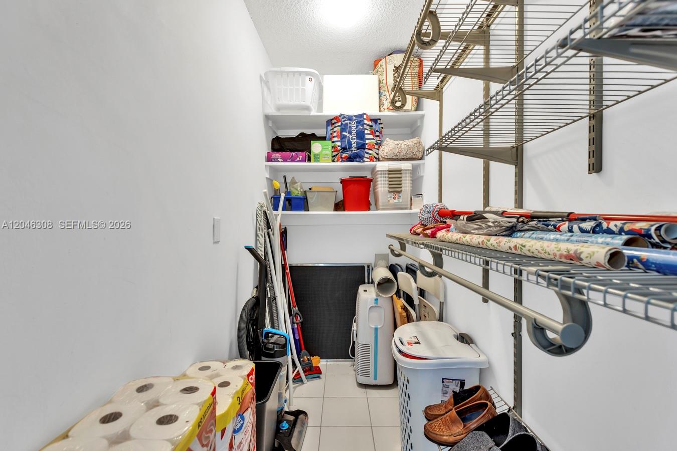 See details 14C 1 / 1 798 sq. ft. $ 2026-07-01 0 Photo
