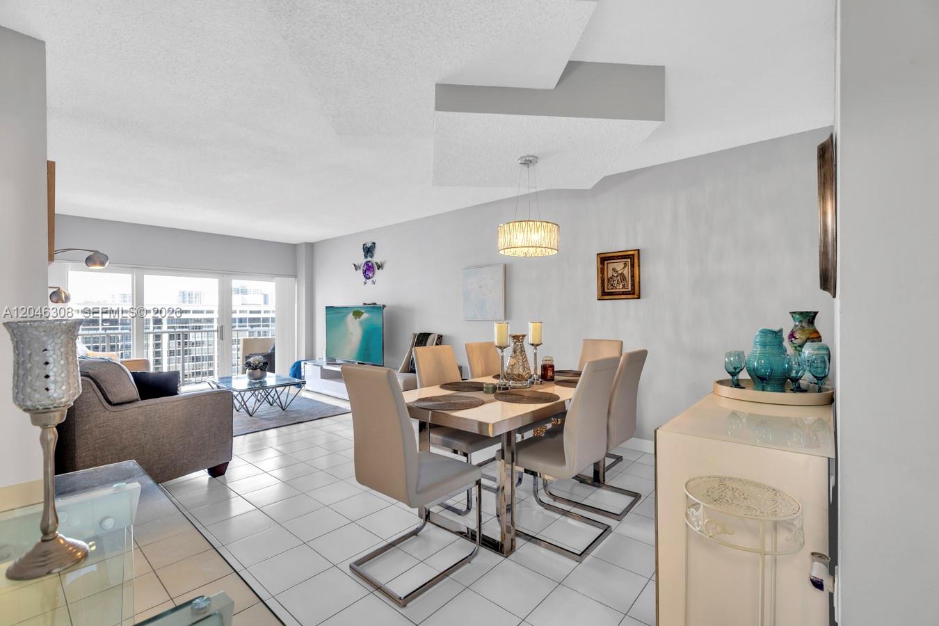 See details 14C 1 / 1 798 sq. ft. $ 2026-07-01 0 Photo