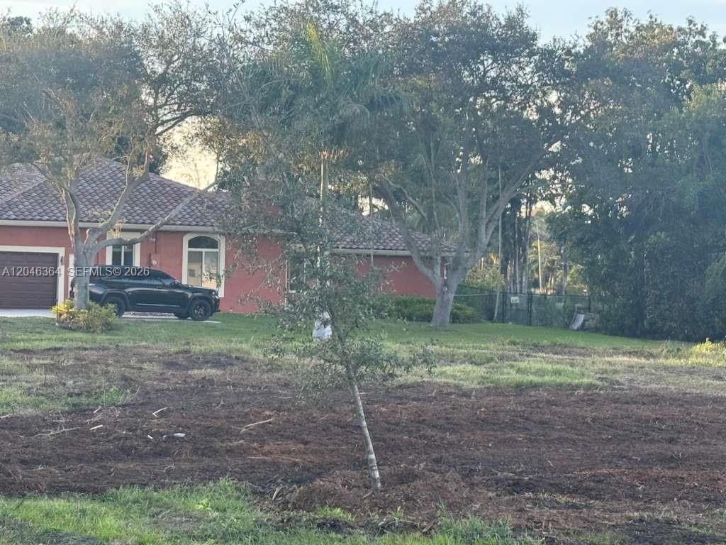 Ver detalles / sq. ft. $ 2026-07-01 0 foto