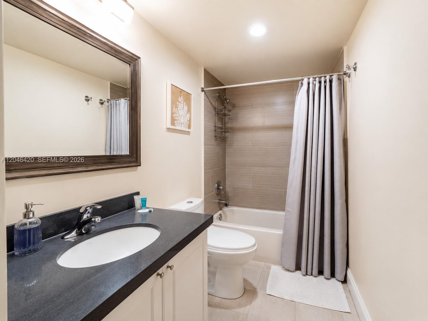 Photo of 19370 Collins Ave #716, Sunny Isles Beach, Florida, 33160 -