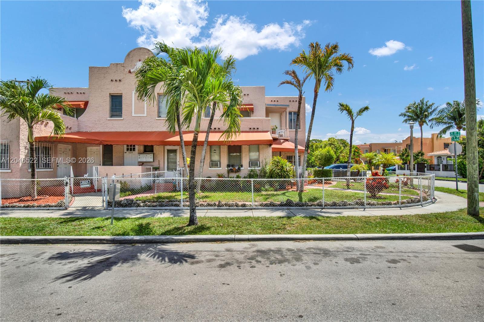Ver detalles / sq. ft. $ 2026-07-01 0 foto