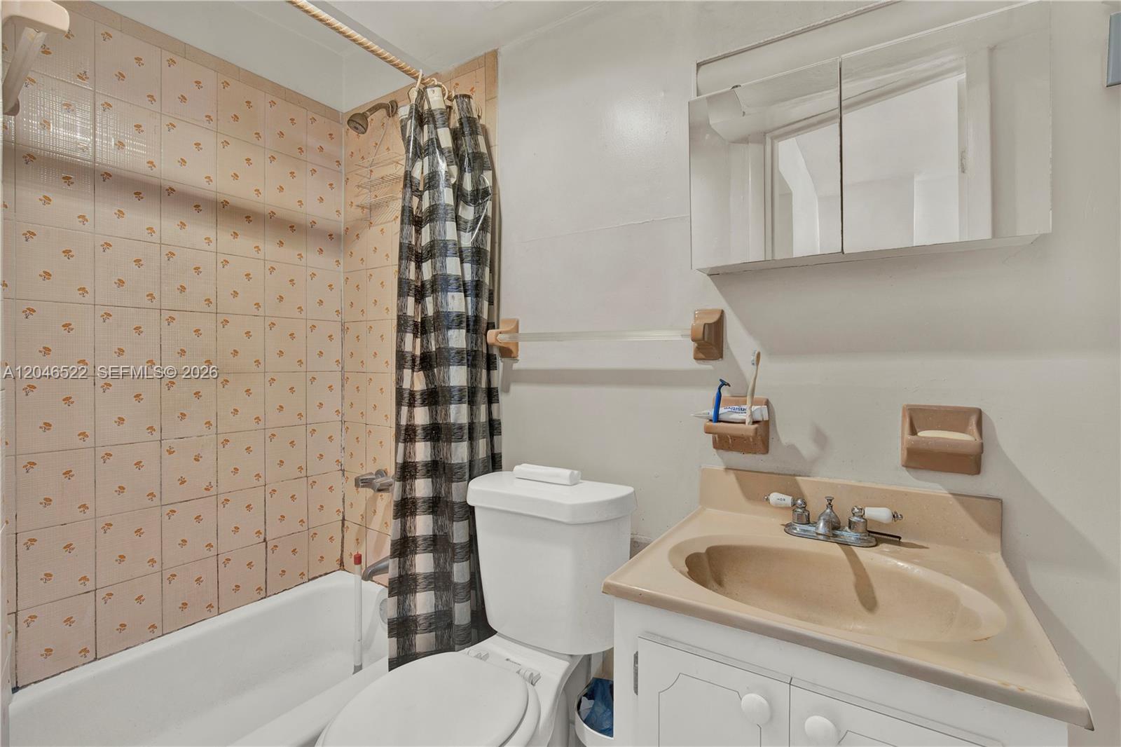 Ver detalles / sq. ft. $ 2026-07-01 0 foto