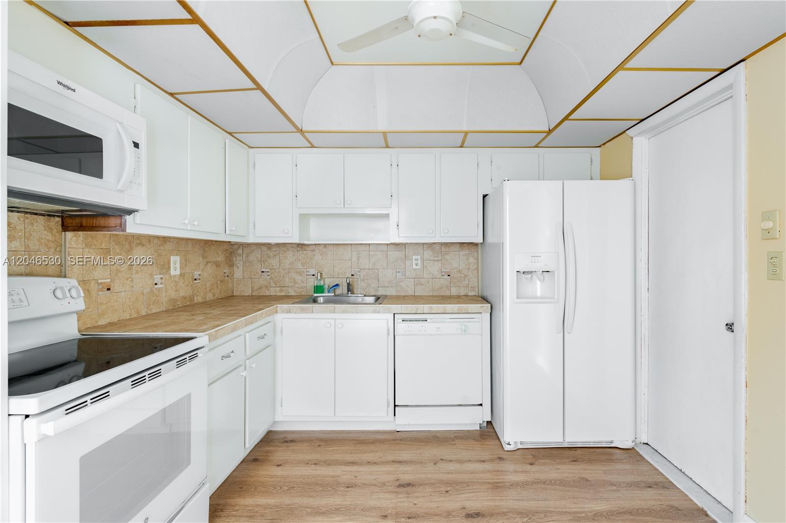 Photo of 3161 Ocean Dr  #407, Hallandale Beach, Florida, 33009 - 