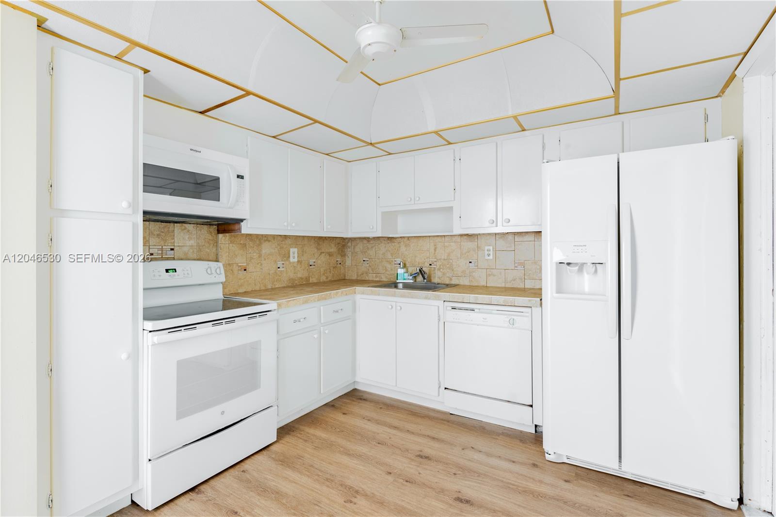 Photo of 3161 Ocean Dr  #407, Hallandale Beach, Florida, 33009 - 