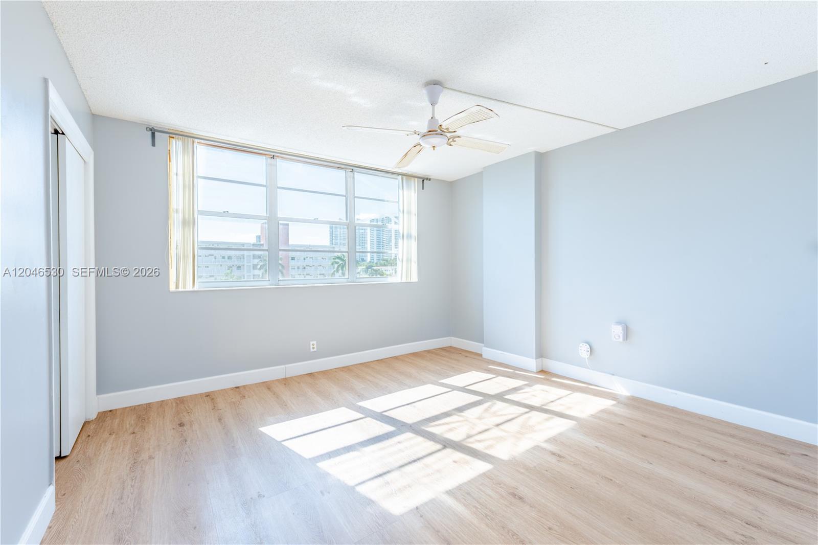 Photo of 3161 Ocean Dr  #407, Hallandale Beach, Florida, 33009 - 