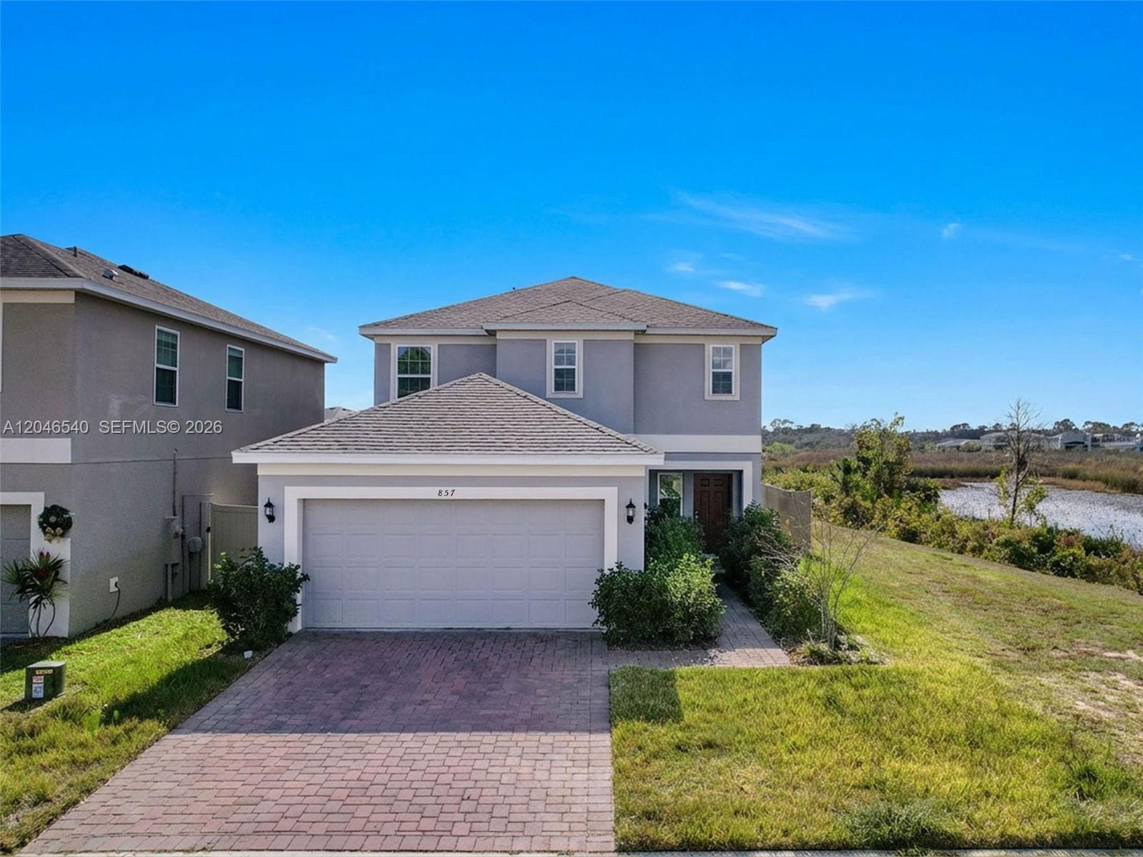 Подробнее 857 4 / 3 кв.футов $ 2026-07-01 0 Фото
