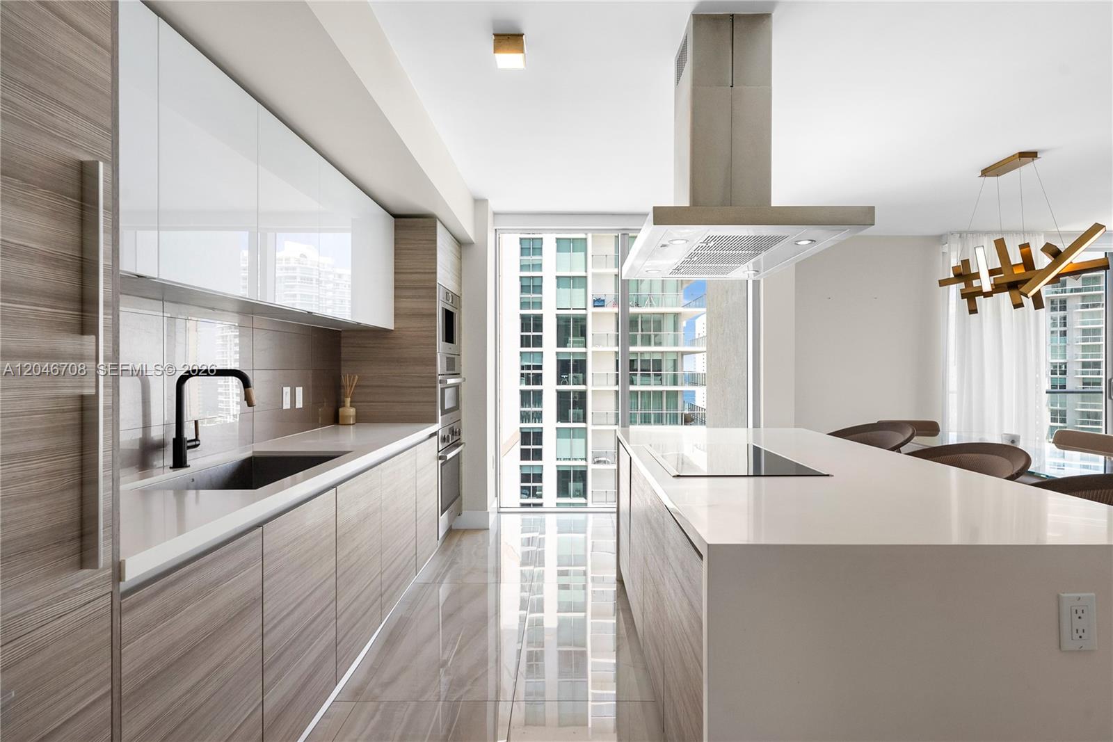 5-1708 3 / 4 1892 sq. ft. $ 2026-07-01 0 foto