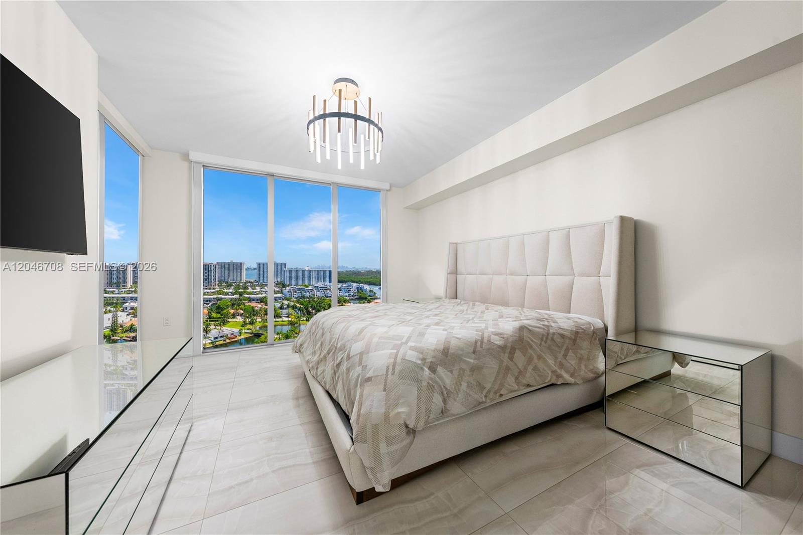 5-1708 3 / 4 1892 sq. ft. $ 2026-07-01 0 foto