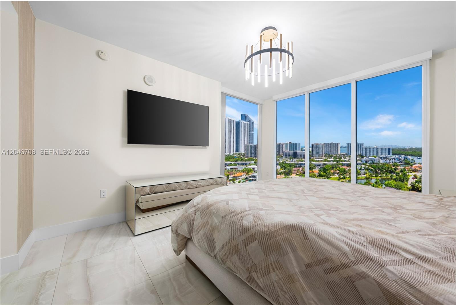 5-1708 3 / 4 1892 sq. ft. $ 2026-07-01 0 foto