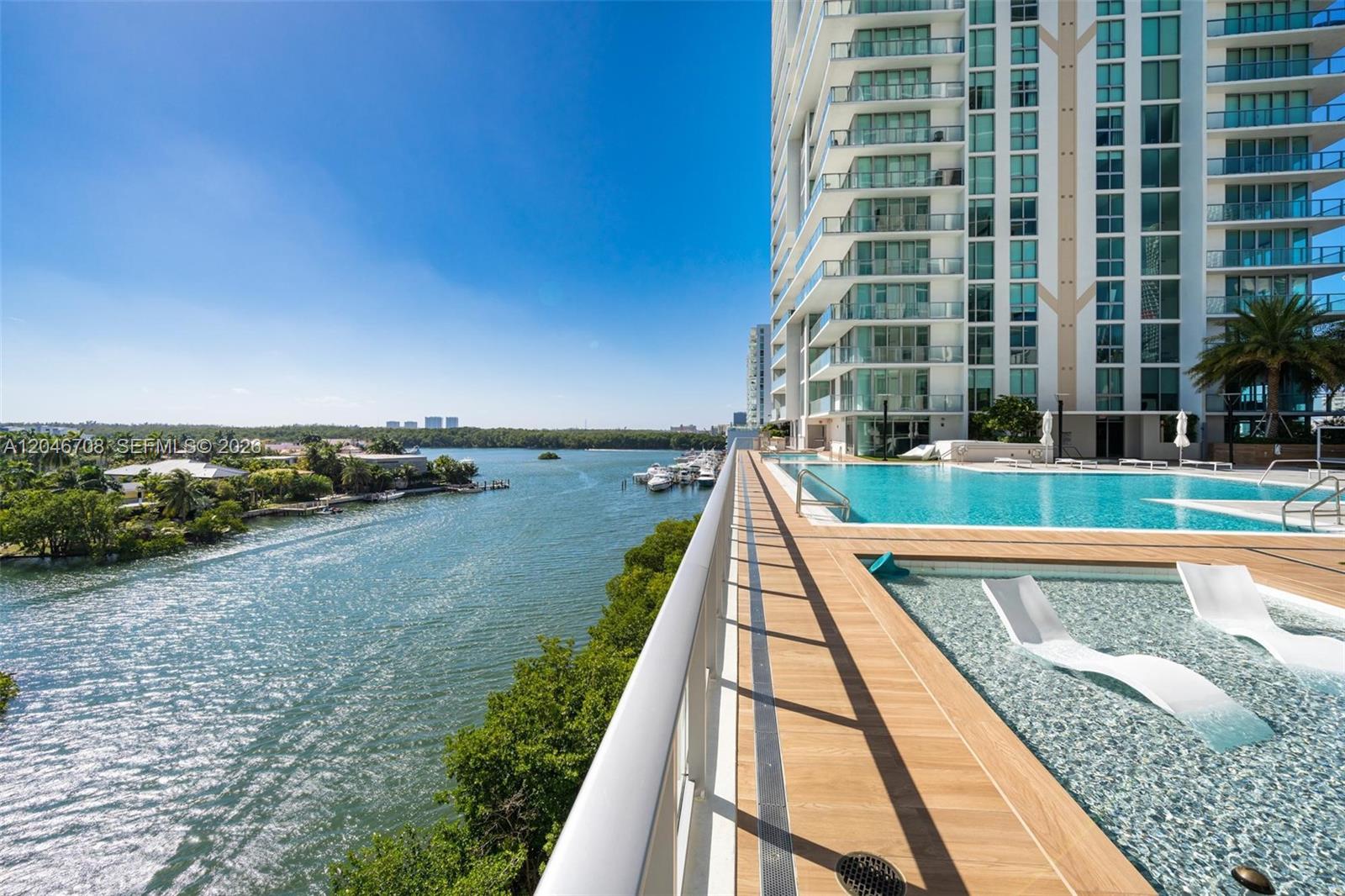 5-1708 3 / 4 1892 sq. ft. $ 2026-07-01 0 foto