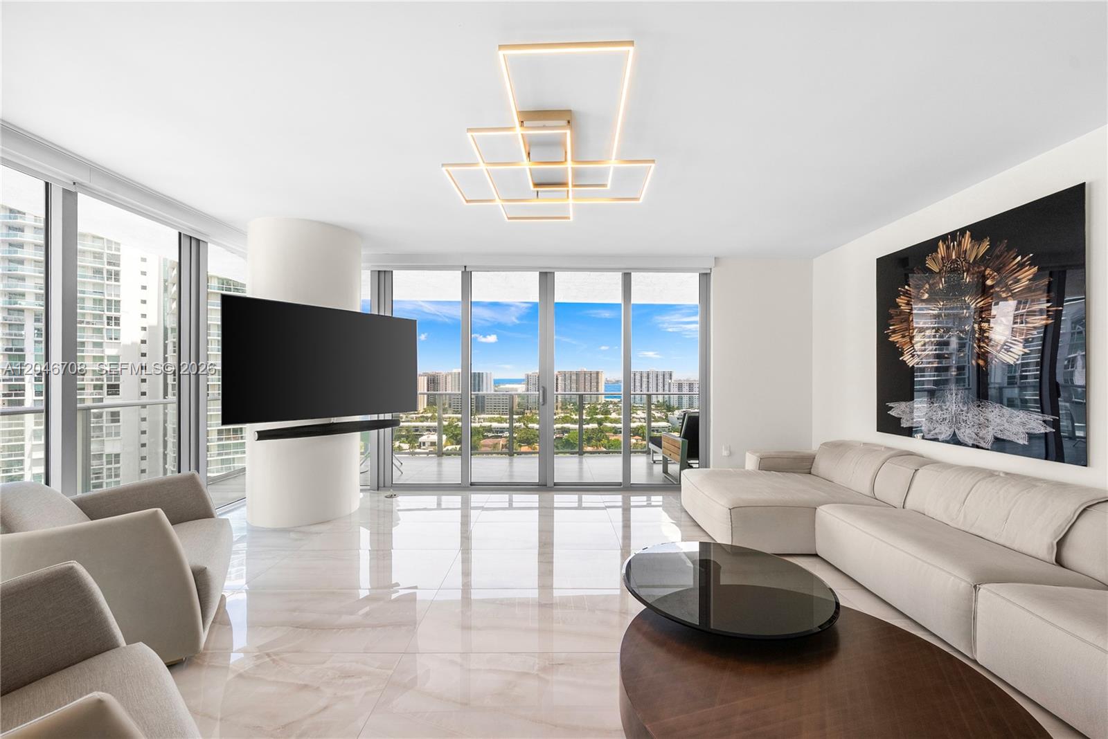 5-1708 3 / 4 1892 sq. ft. $ 2026-07-01 0 foto