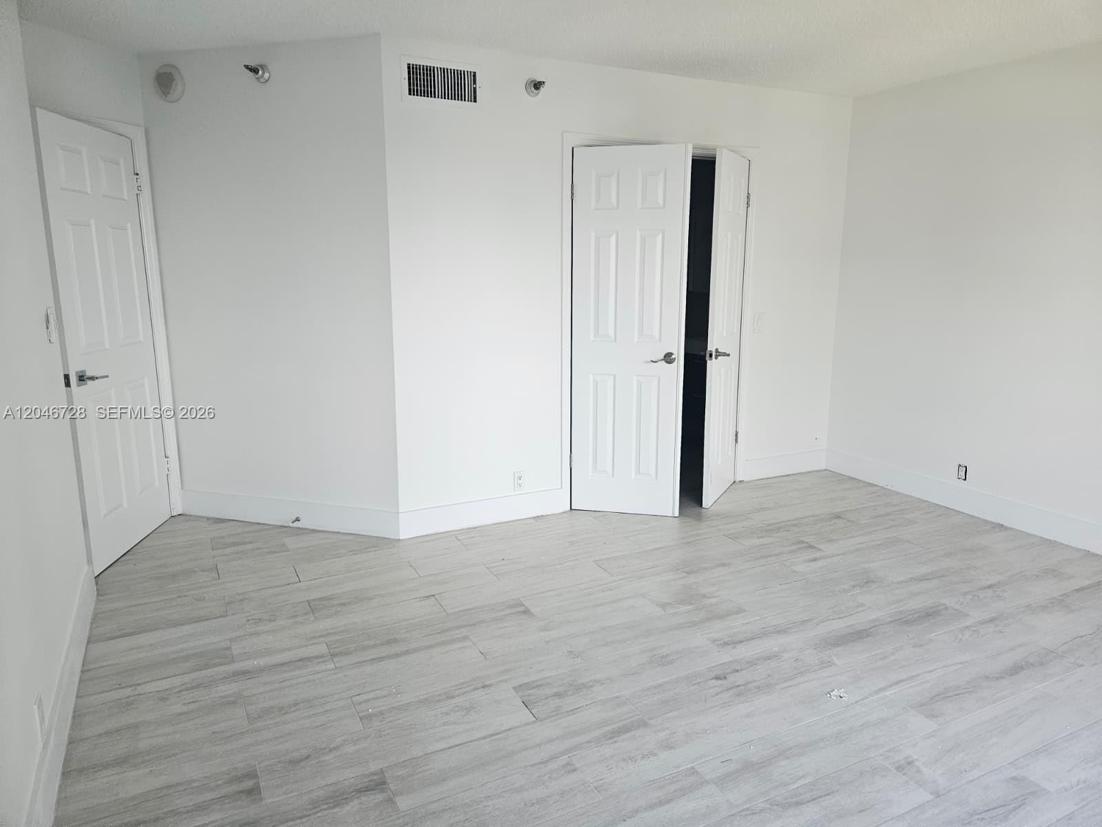 Photo of 3530 Mystic Pointe Dr #405, Aventura, Florida, 33180 -