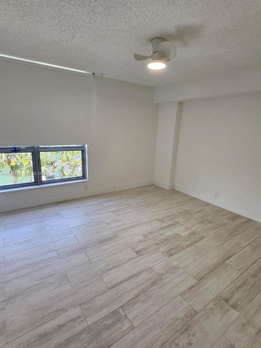Photo of 3530 Mystic Pointe Dr #405, Aventura, Florida, 33180 -