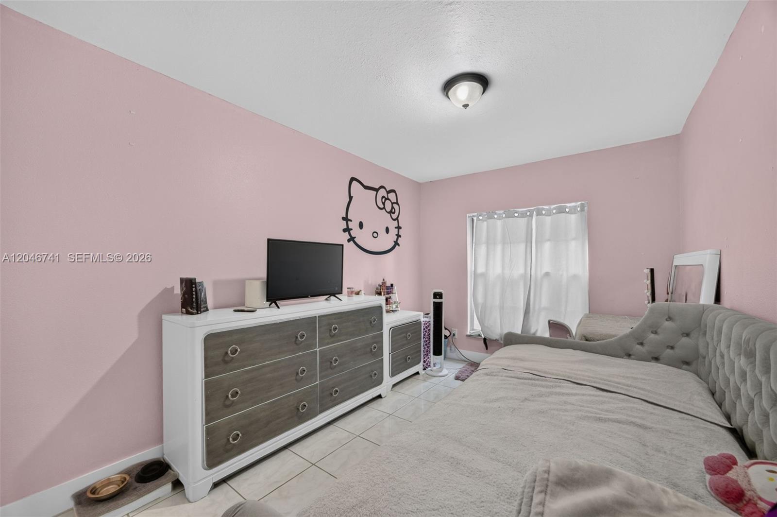738 4 / 2 1116 sq. ft. $ 2026-07-01 0 foto