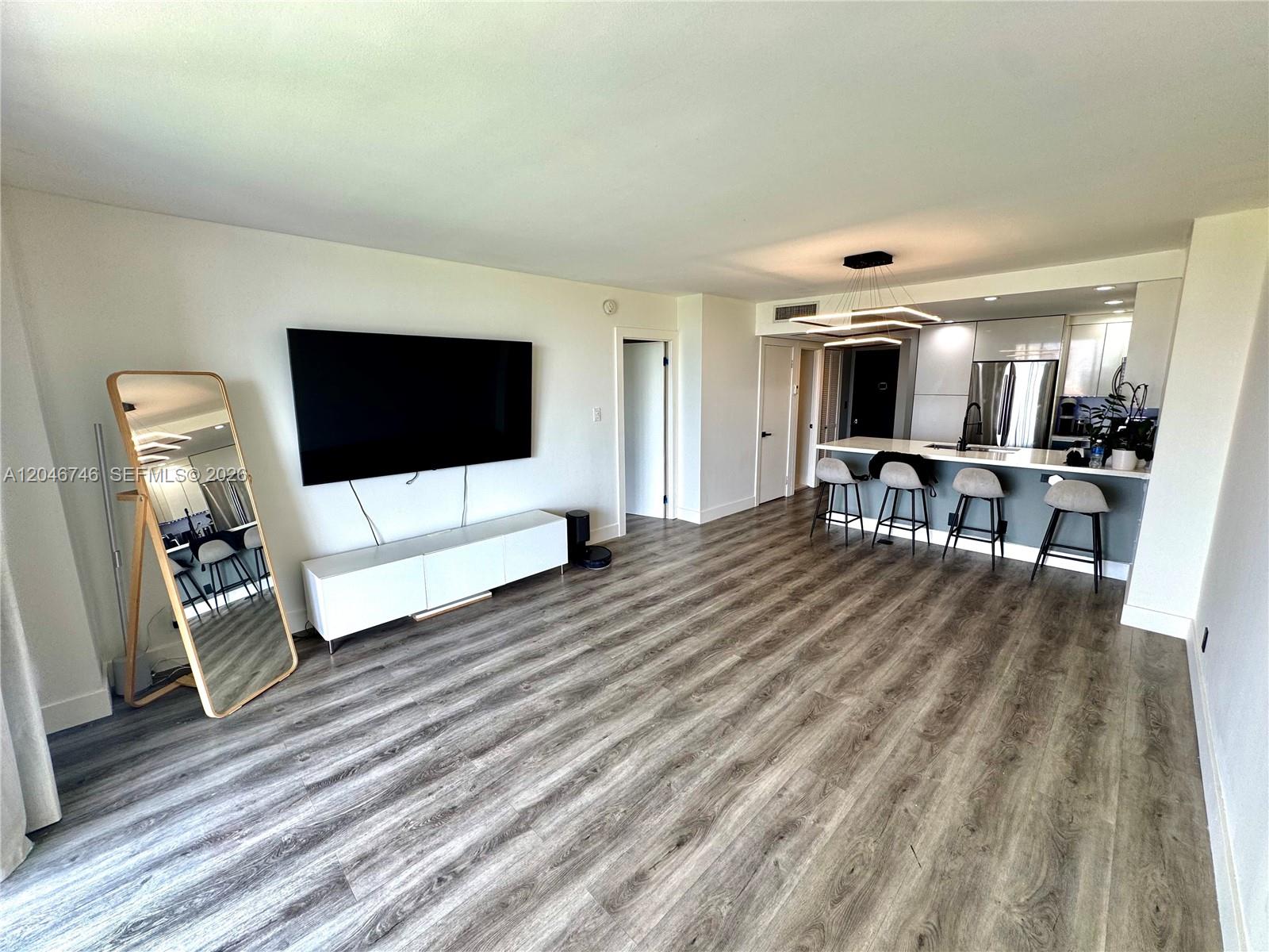 Photo of 20379 Country Club Dr #1537, Aventura, Florida, 33180 -