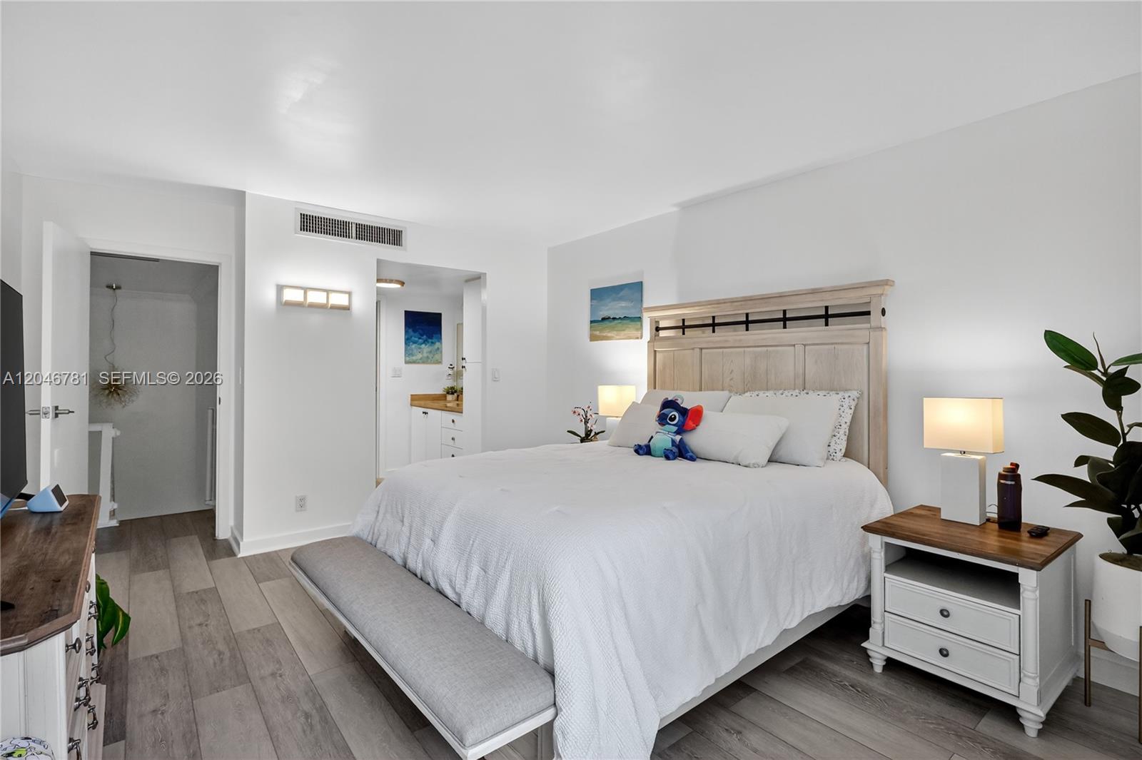 Photo of 3401 Country Club Dr  #109, Aventura, Florida, 33180 - 