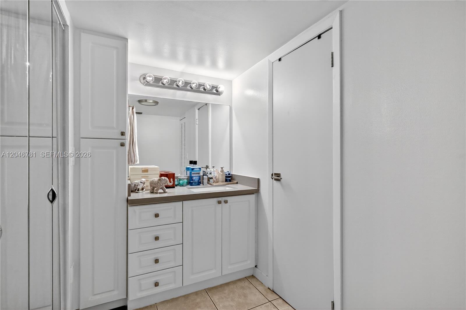 Photo of 3401 Country Club Dr  #109, Aventura, Florida, 33180 - 