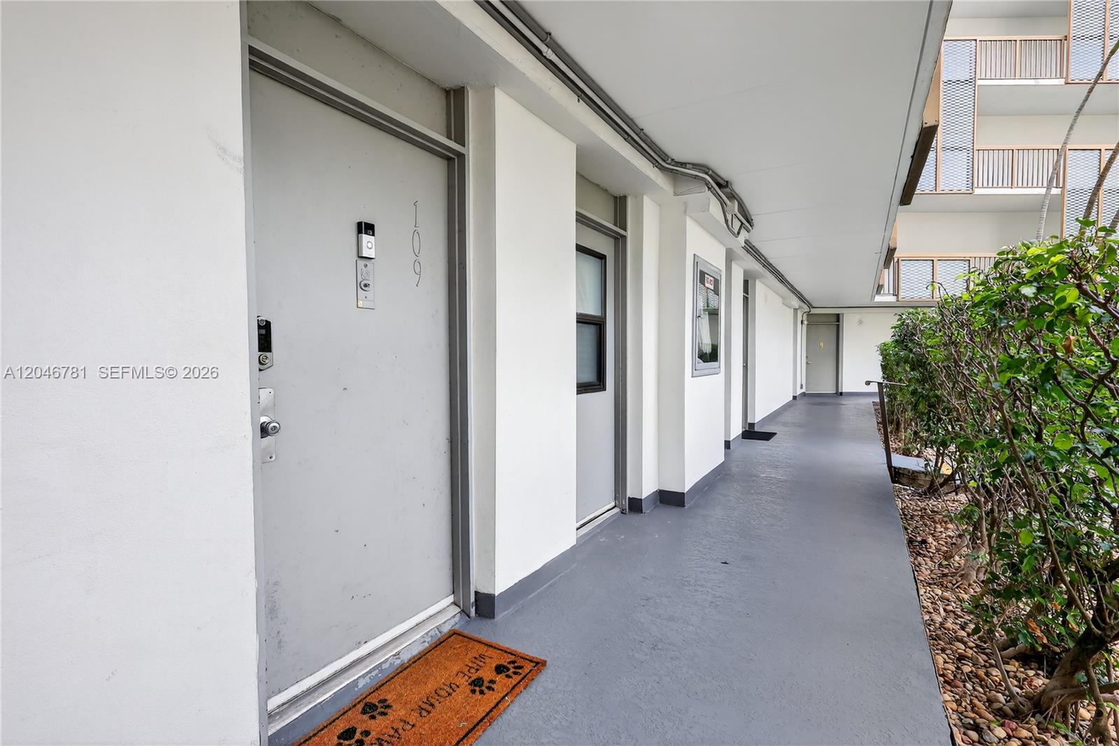 Photo of 3401 Country Club Dr  #109, Aventura, Florida, 33180 - 