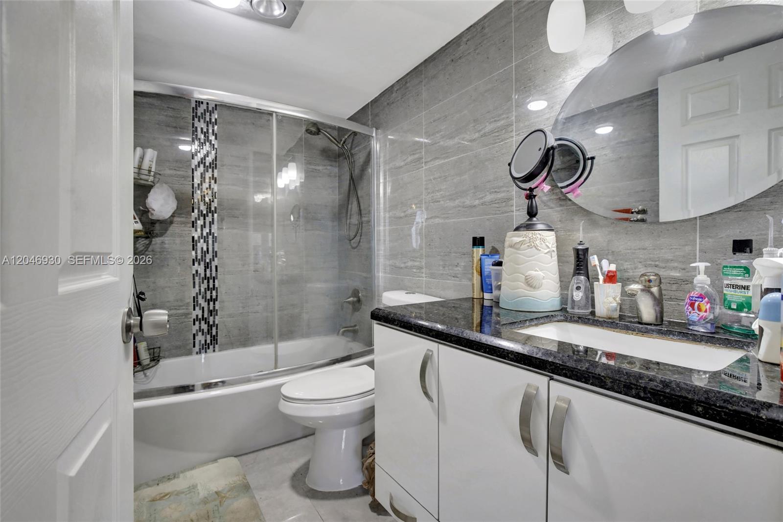 Photo of 20515 Country Club Dr  #2147, Aventura, Florida, 33180 - 