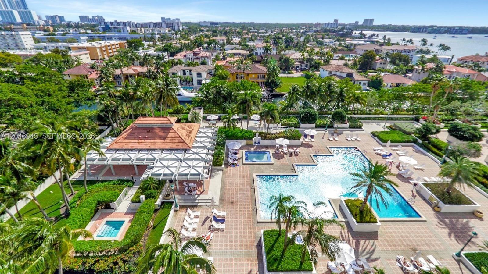 Ver detalles 1206 3 / 3 1696 sq. ft. $ 2026-07-02 0 foto