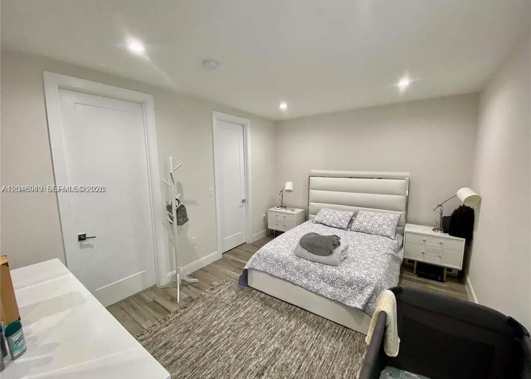 8256 4 / 4 2844 sq. ft. $ 2026-07-02 0 foto
