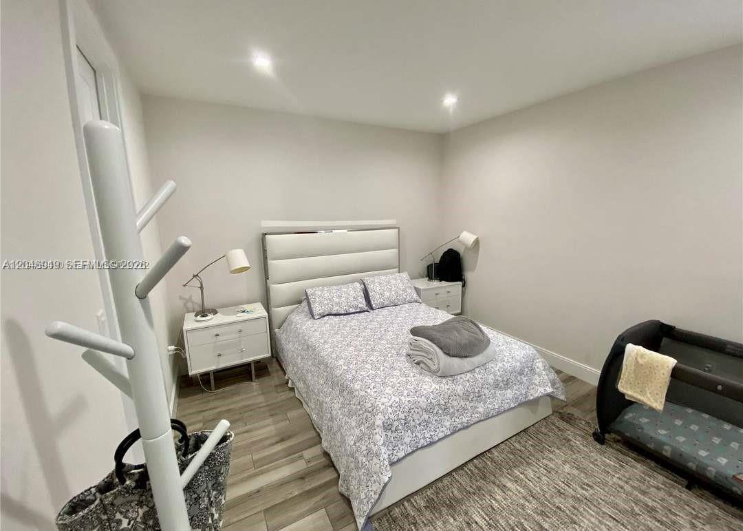 8256 4 / 4 2844 sq. ft. $ 2026-07-02 0 foto