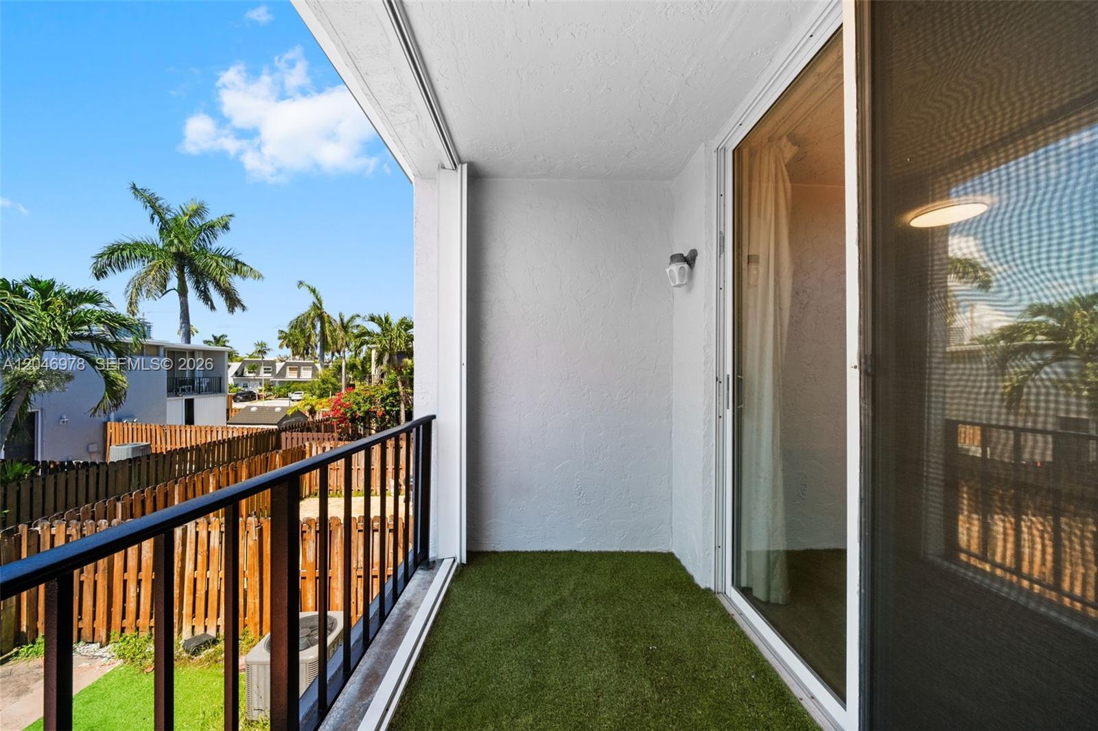Photo of 2408 10th St #122, Hallandale Beach, Florida, 33009 -