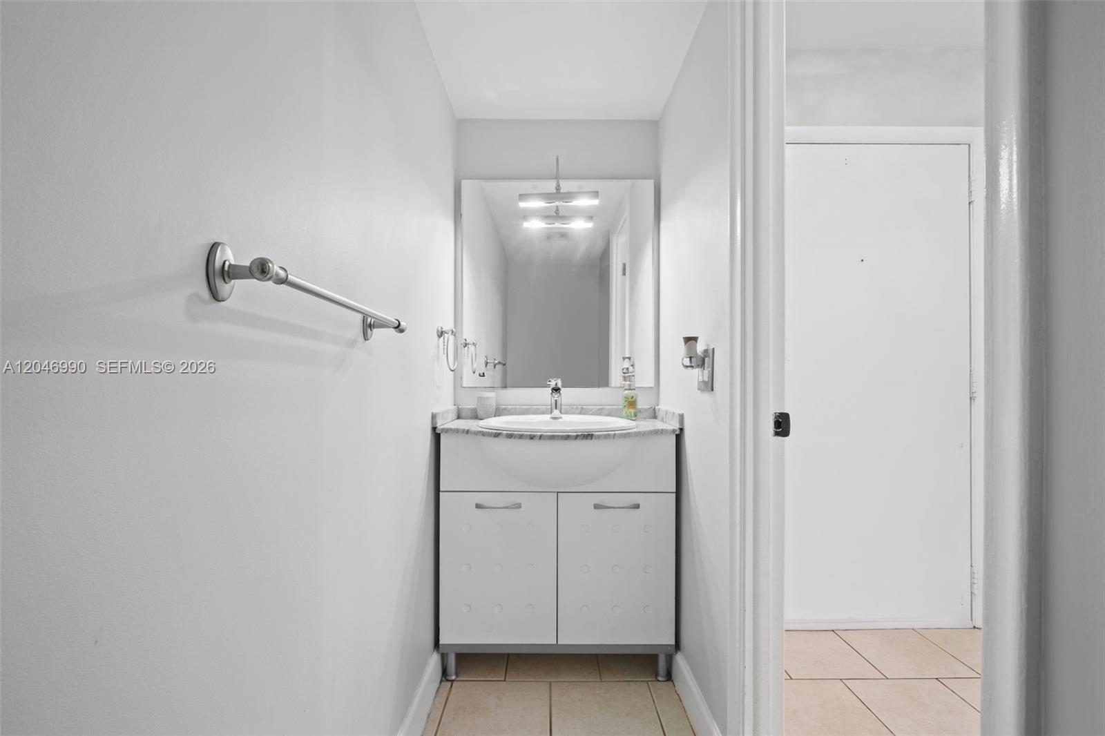 Photo of 801 27th Ave (801), Hallandale Beach, Florida, 33009 -